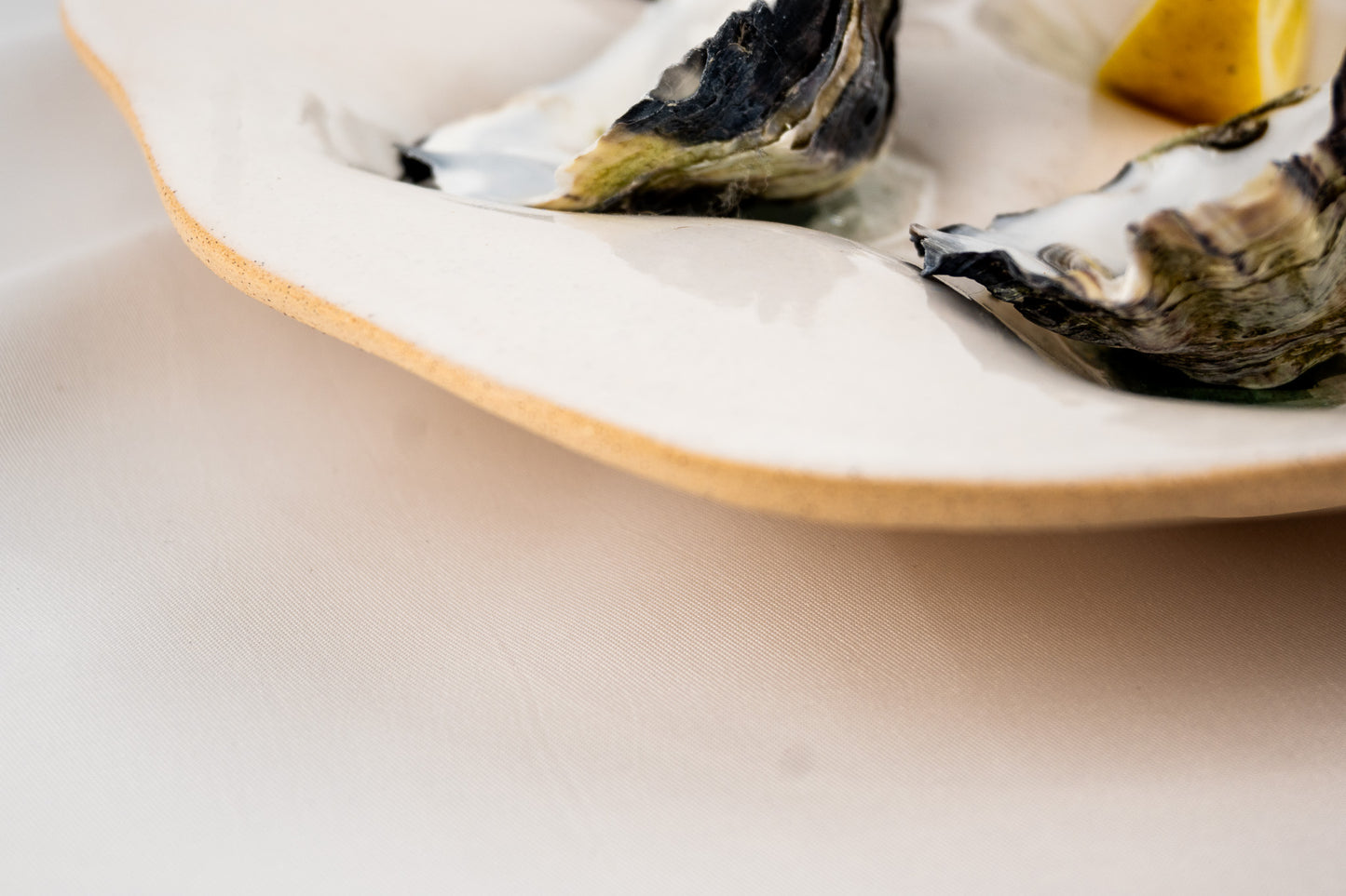 White Glazed Oyster Platter (12) dozen