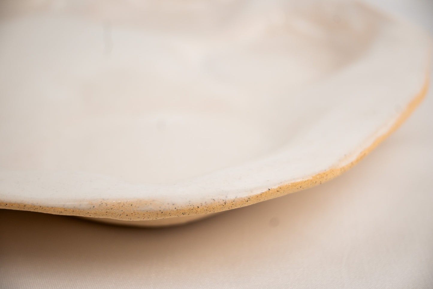 Entertaining platter in White Glaze