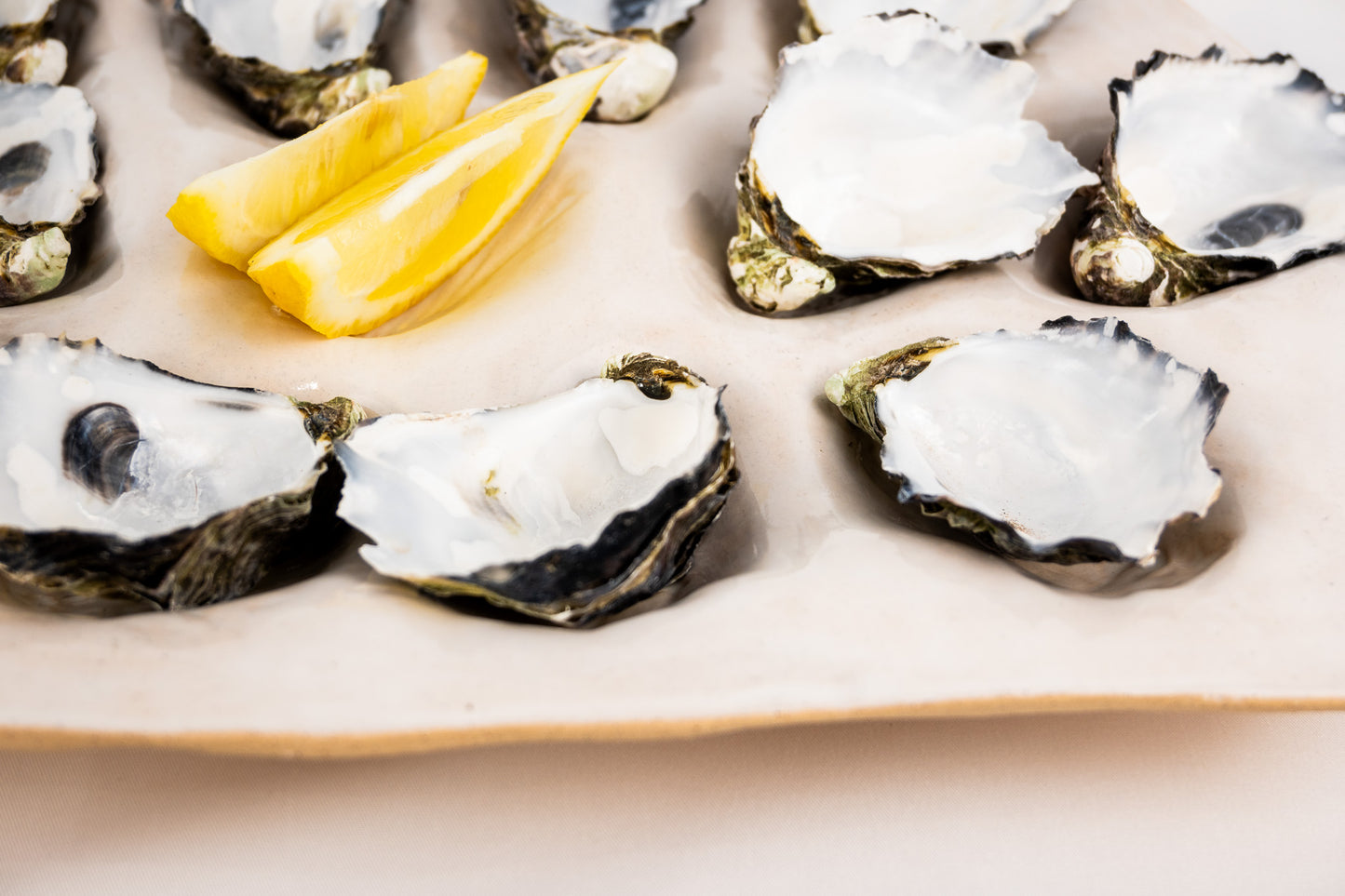 White Glazed Oyster Platter (12) dozen