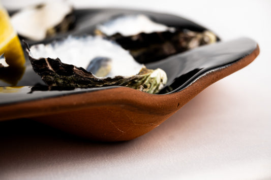 Oyster platter glossy black  (6) 1/2 dozen
